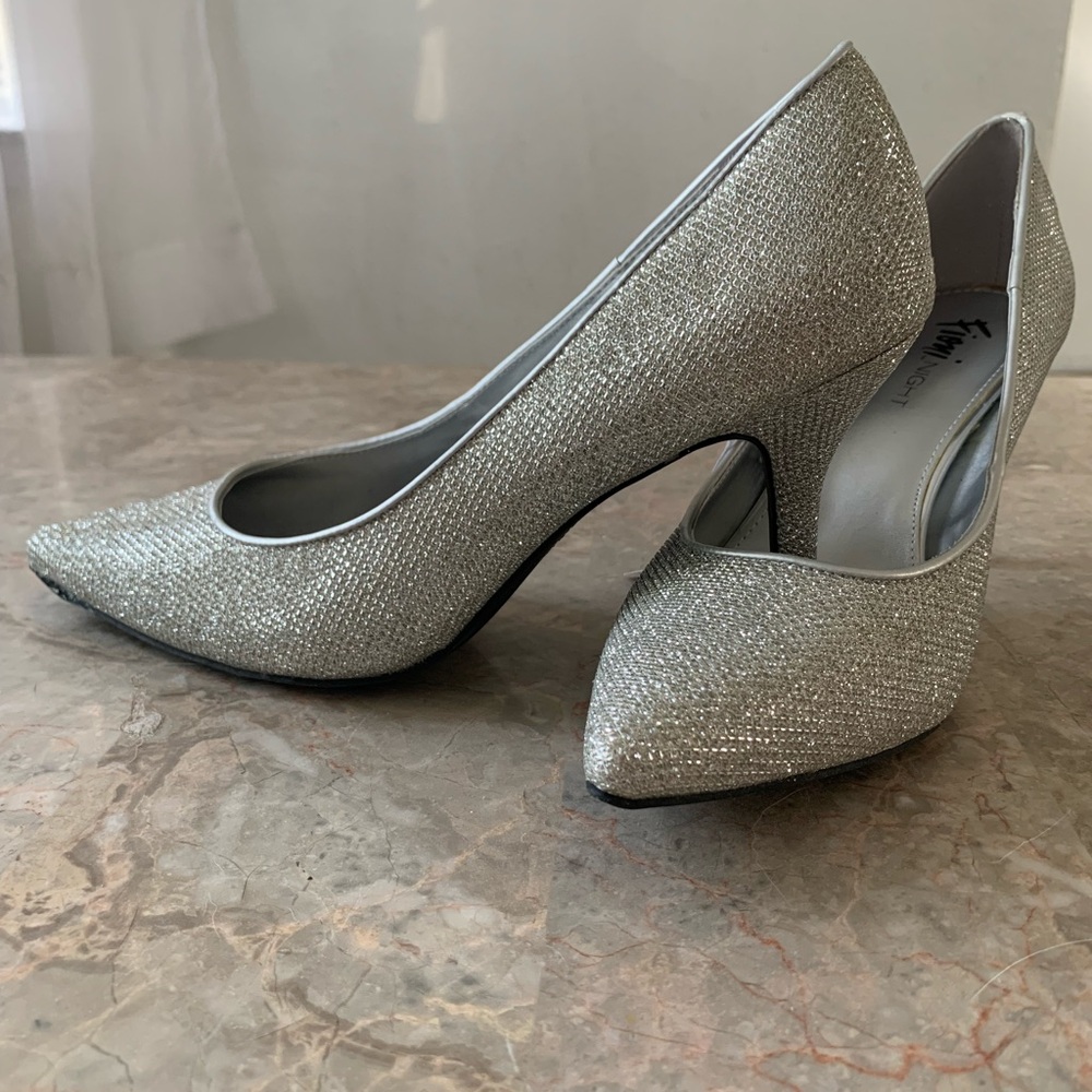 Classy Silver Sparkle Pointed Toe Heels - image 1